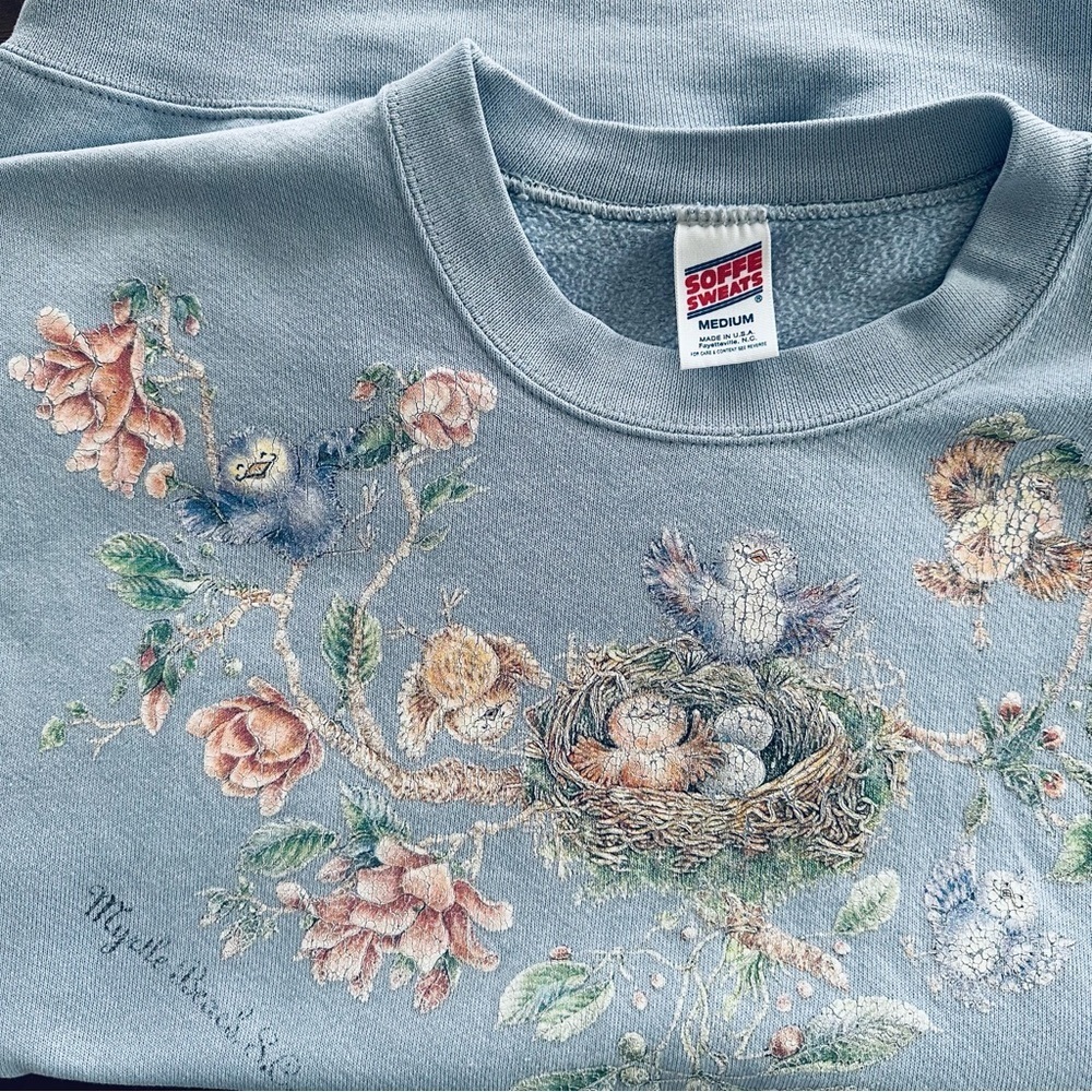 Vintage Sweatshirt Grandmacore 90s Crewneck Pullover Size M Blue Floral Birds - Picture 7 of 7